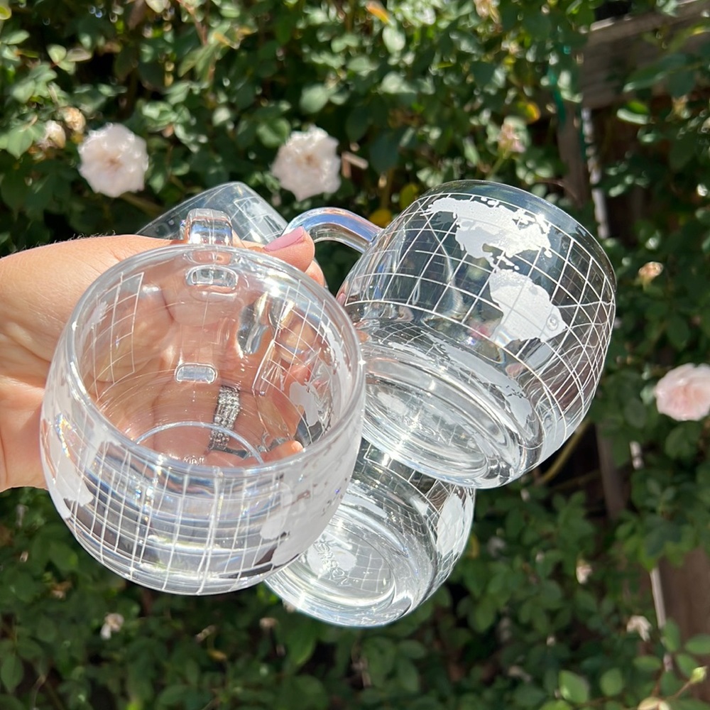 Vintage Globe Mug Set of 4 / Glass Coffee Cups / Nestle.💓
